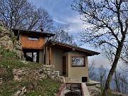 Benedetta primavera sui sentieri per il Monte Ubione da Ubiale-18mar23 - FOTOGALLERY